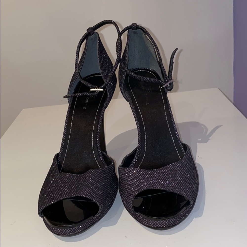 Gloria Ortiz heels